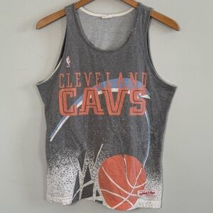 Mitchell & Ness Gray Cleveland Cavs Tank Top, Size S